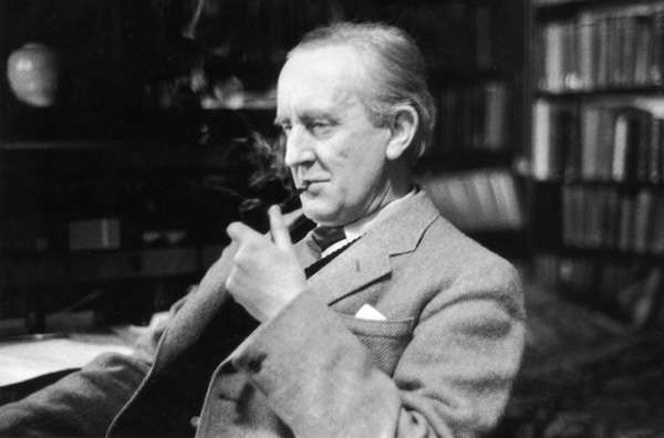 jrr-tolkien-biopic-middle-earth-james-strong