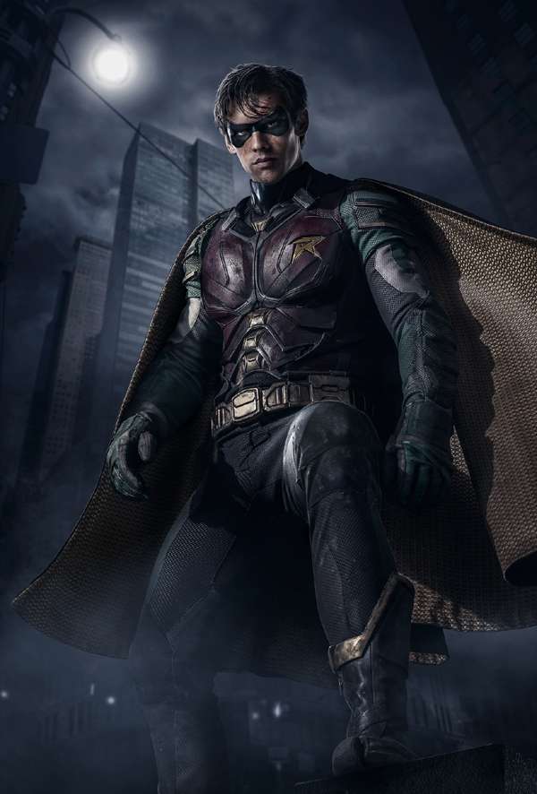 Titans: nuevas imágenes de Robin